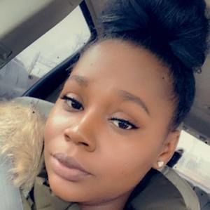 Meet your Posher, Daketa